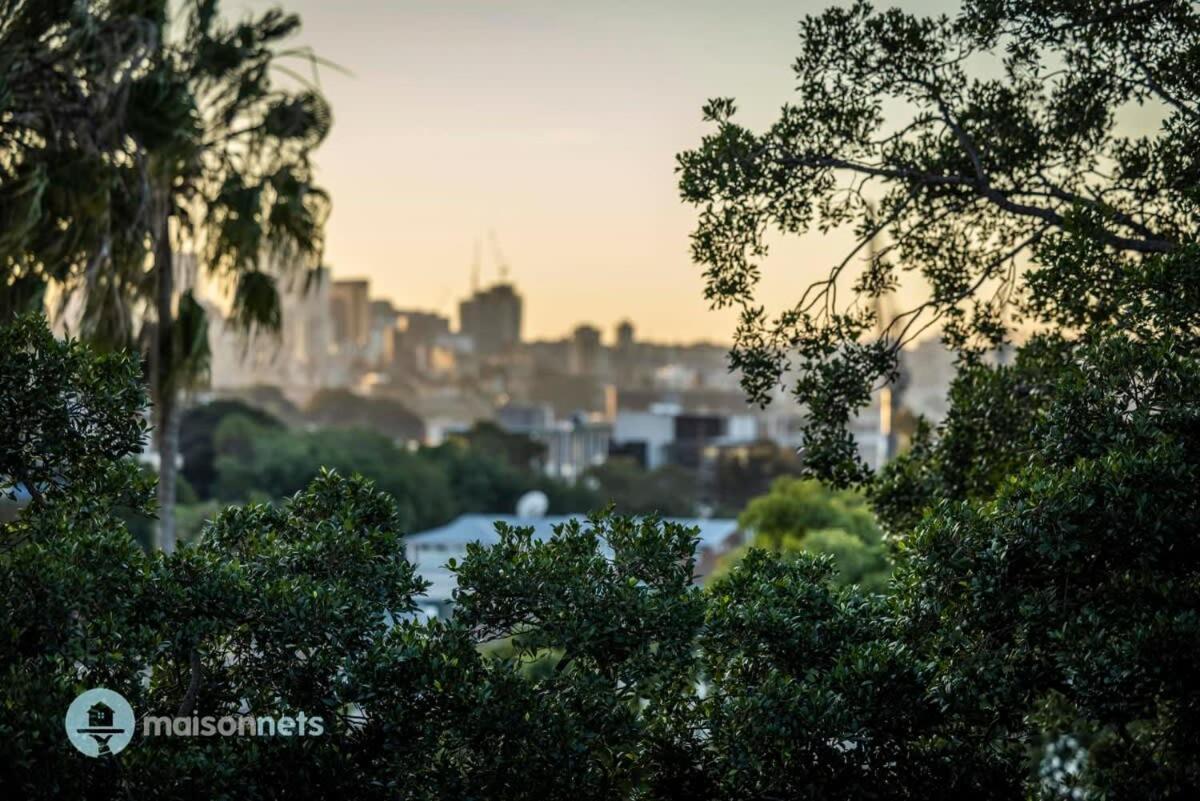 Studio Apt With Parking Balcony & Water Views Sydney Eksteriør billede
