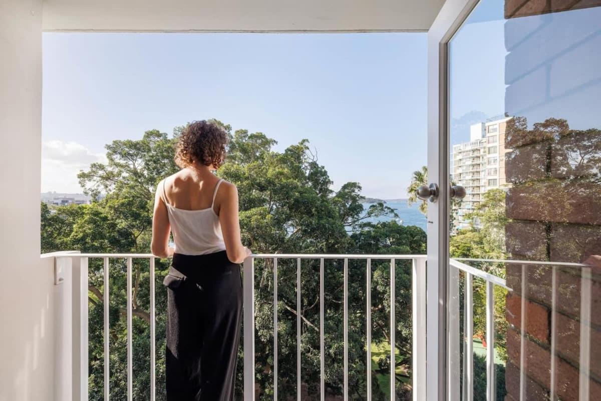 Studio Apt With Parking Balcony & Water Views Sydney Eksteriør billede