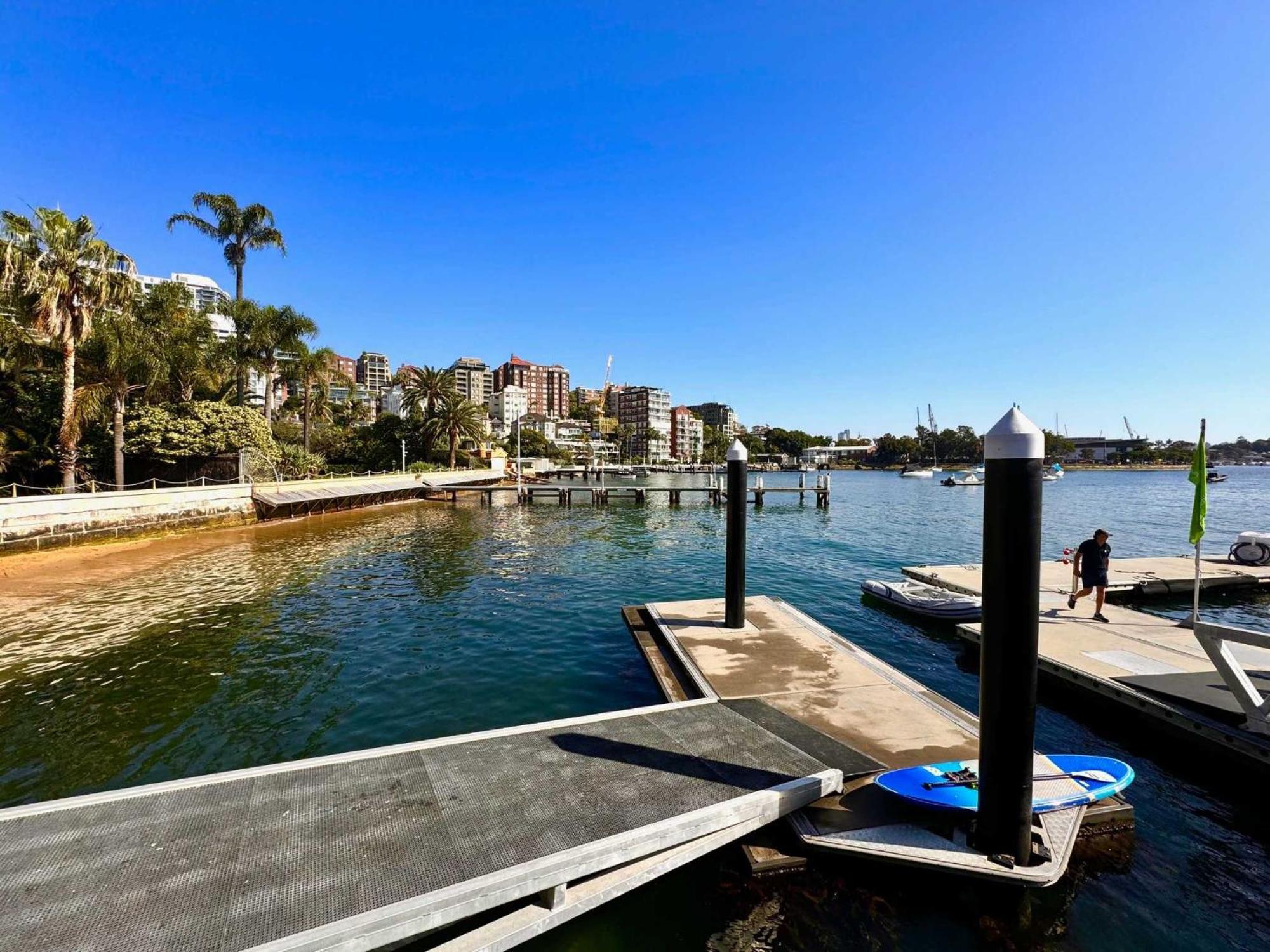 Studio Apt With Parking Balcony & Water Views Sydney Eksteriør billede